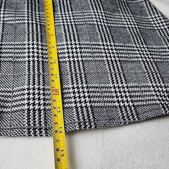 Brandy Melville Stretch Classic Plaid Skirt, Size Small Academia School Girl - Picture 7 of 8